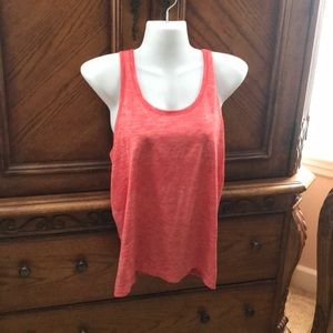 Lululemon tank size 8